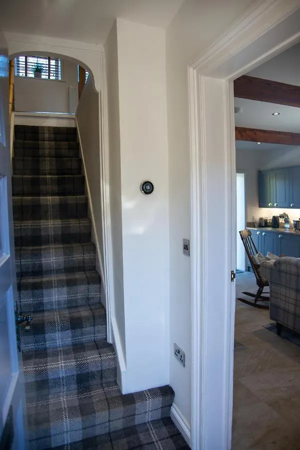 Steamy Cottage A Cosy Couples Cottage & Steam Room Хоэрт
